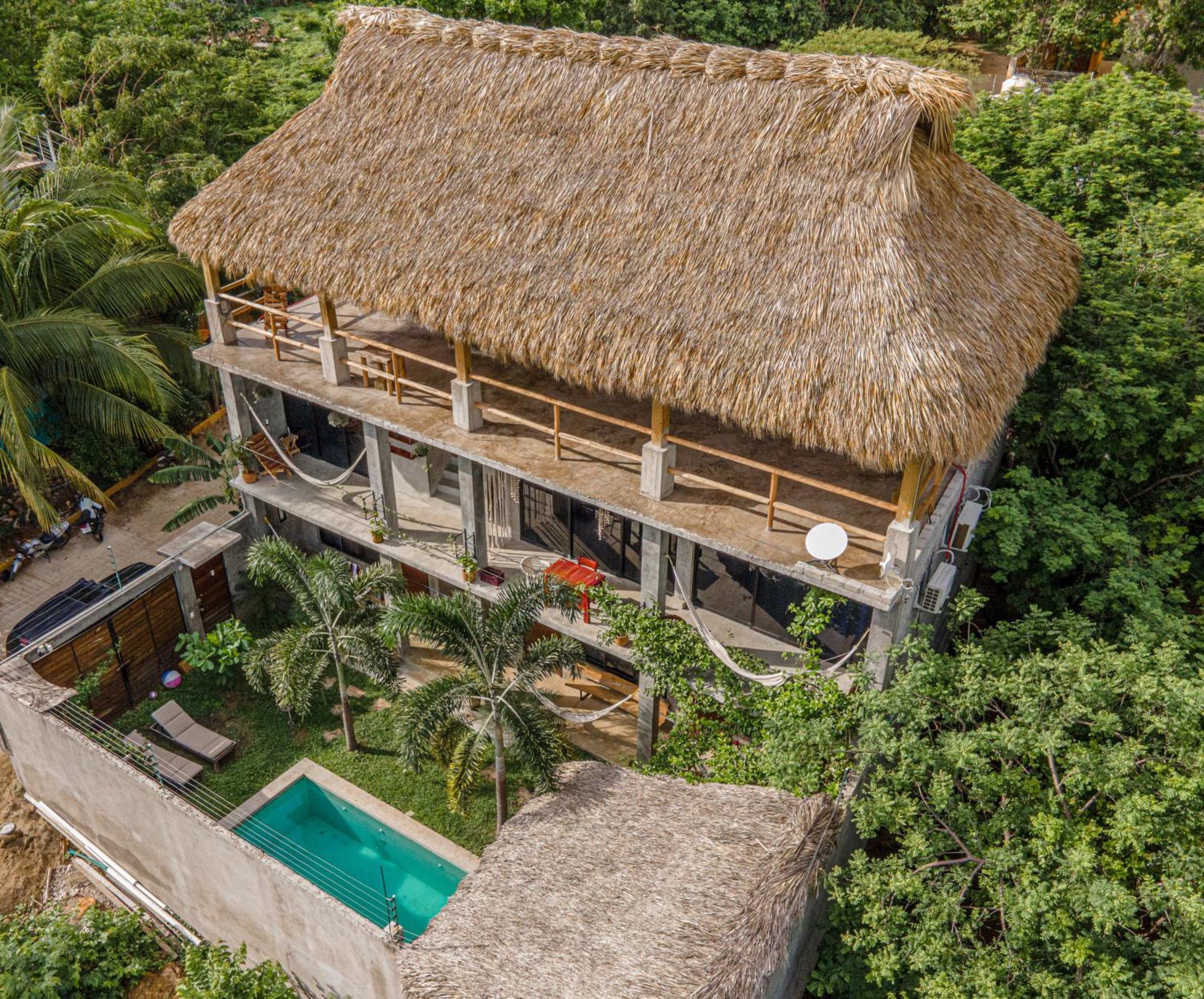 Casa Monika Hotell Puerto Escondido  Exteriör bild